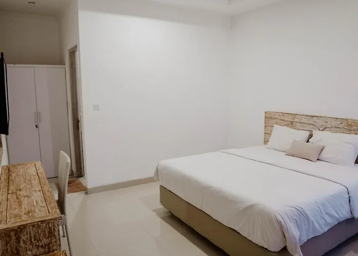 Berawa Dini Guest house Canggu (Bali)