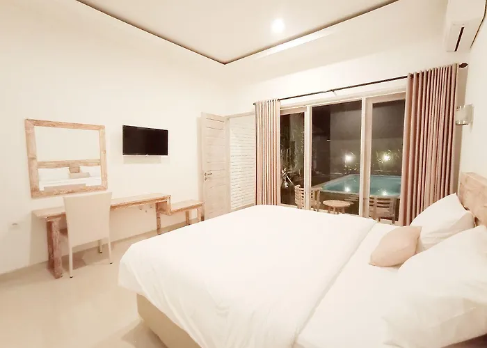 Guest house Berawa Dini 4*