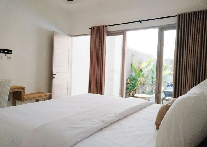 Guest house Berawa Dini